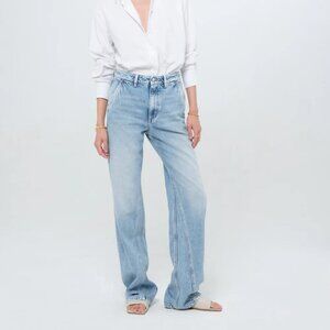 Icon Denim | Annie Straight Leg | 27 | Light Wash
